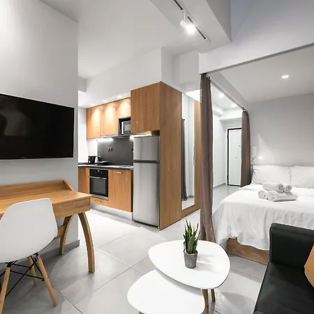 Апартаменты Big Apple #2, Nilie Hospitality Mgmt