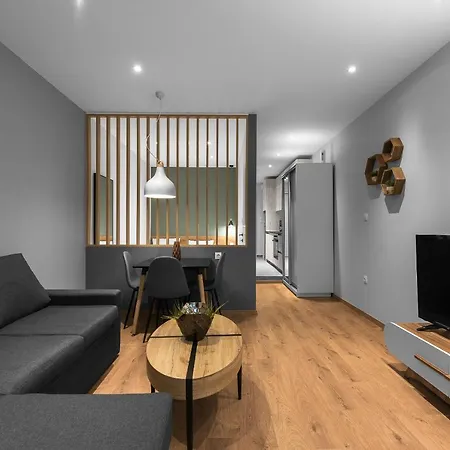 Apartament Big Apple #2, Nilie Hospitality Mgmt *
