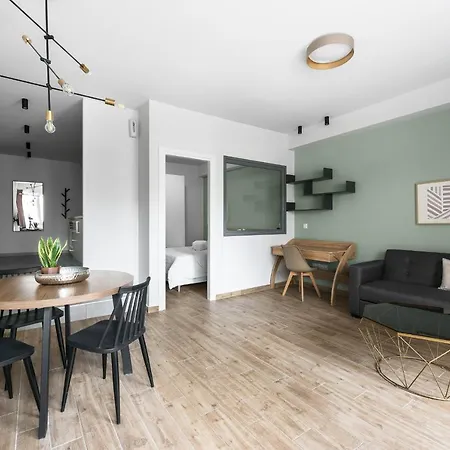 Apartment Big Apple #2, Nilie Hospitality Mgmt