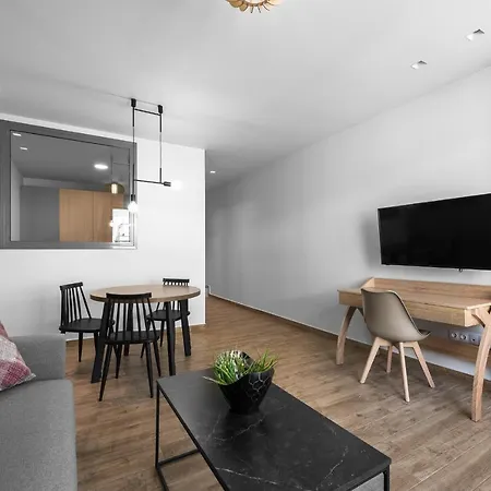 Apartment Big Apple #2, Nilie Hospitality Mgmt