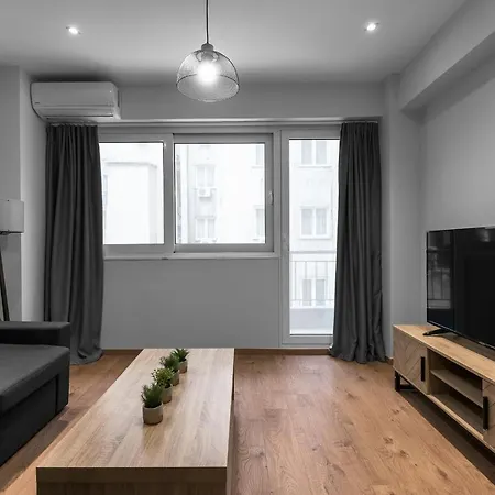 Big Apple #2, Nilie Hospitality Mgmt Apartment *