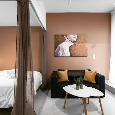 Big Apple #2, Nilie Hospitality Mgmt * Thessaloniki